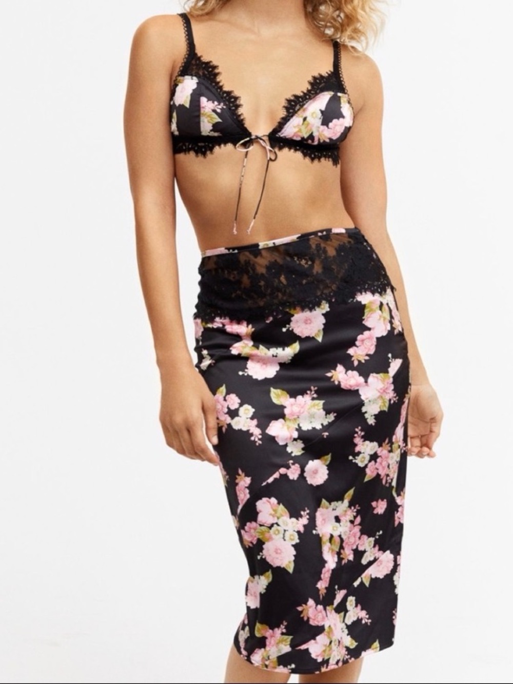 NWT For Love & Lemons Melrose Slip Skirt Black Floral Sheer Lace Waist